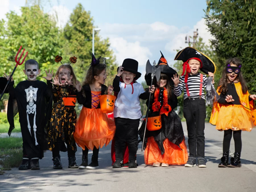Stylové děti Halloweenské kostýmy pro každou slavnostní příležitost